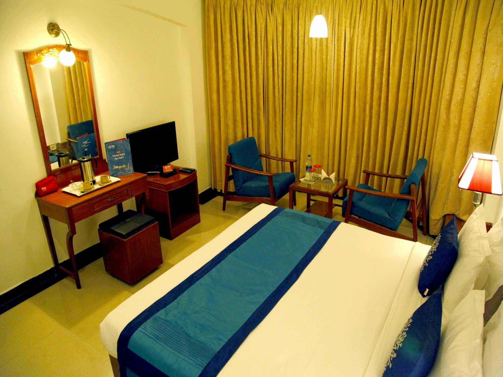 Oyo 1081 Hotel Sindhu International Tirupati Buitenkant foto